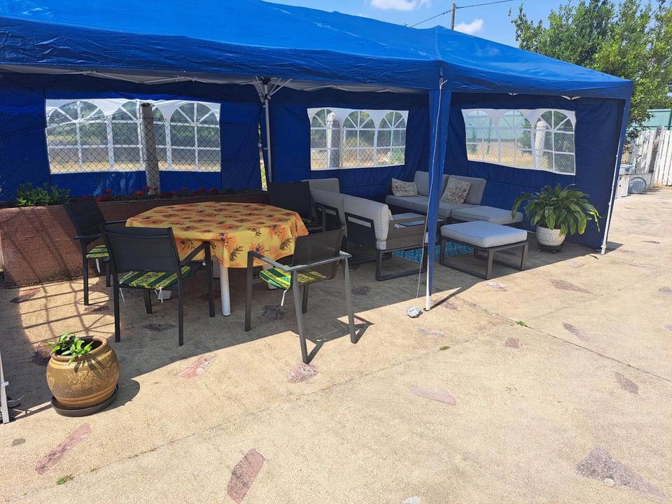 L'écusson House in Centre-Val de Loire