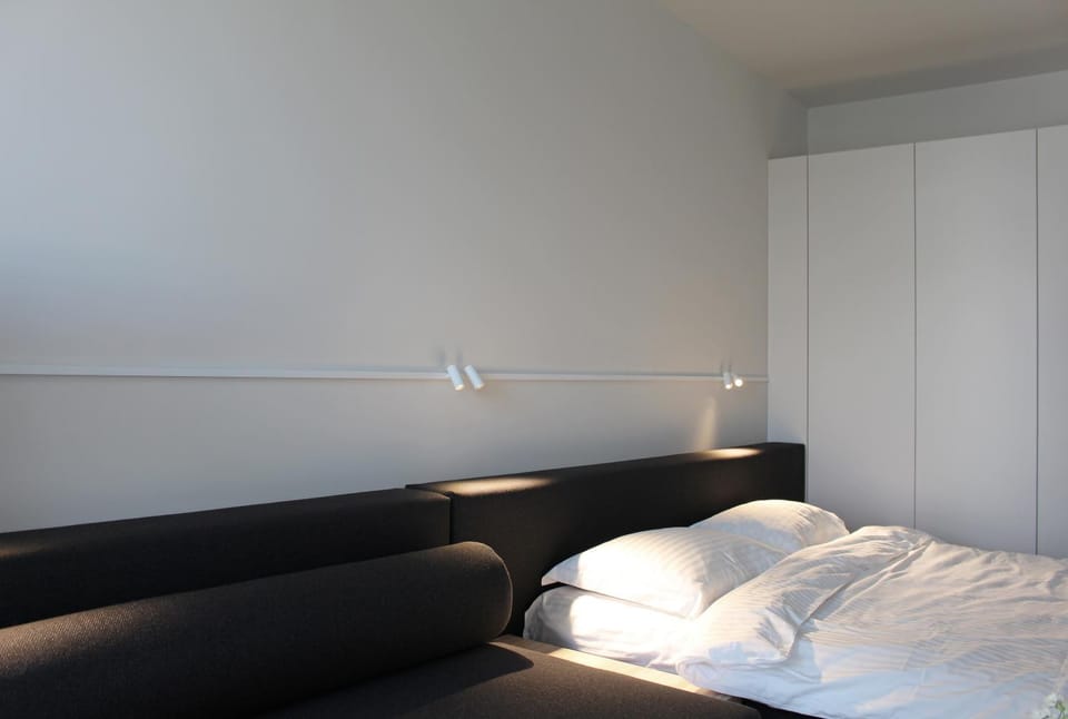 Bedroom, wardrobe