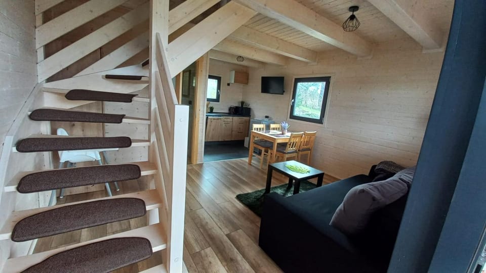 Domek Wakacyjny Pod Gruszą Campground/ 
RV Resort in Swinoujscie