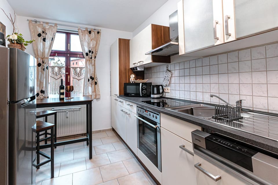 Kitchen or kitchenette, kitchen