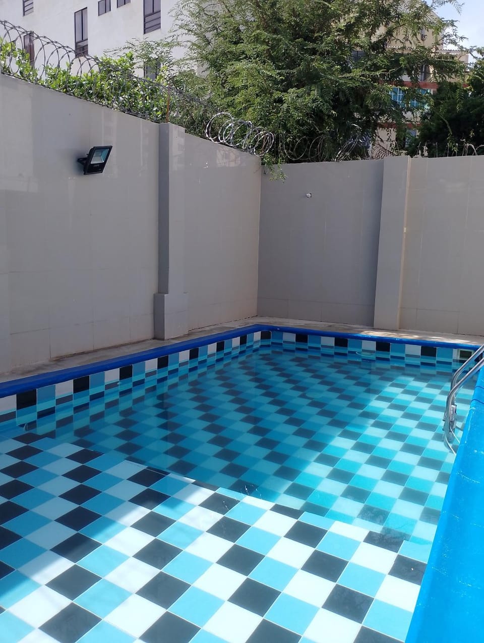 Swimming pool