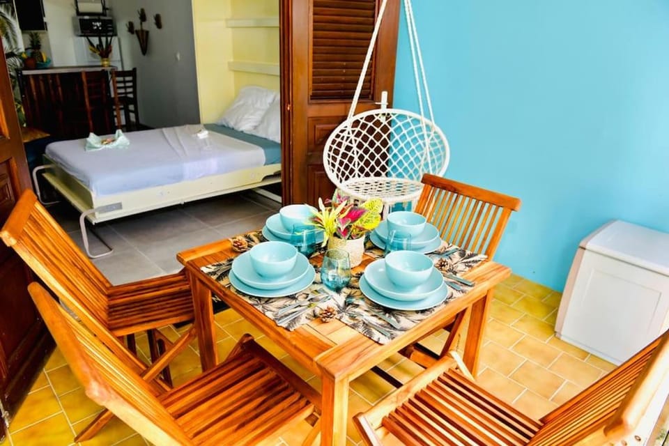 Patio, Bed, Dining area