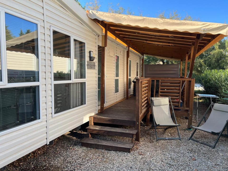 Mobilhome Vias Plage la Carabasse Campground/ 
RV Resort in Vias