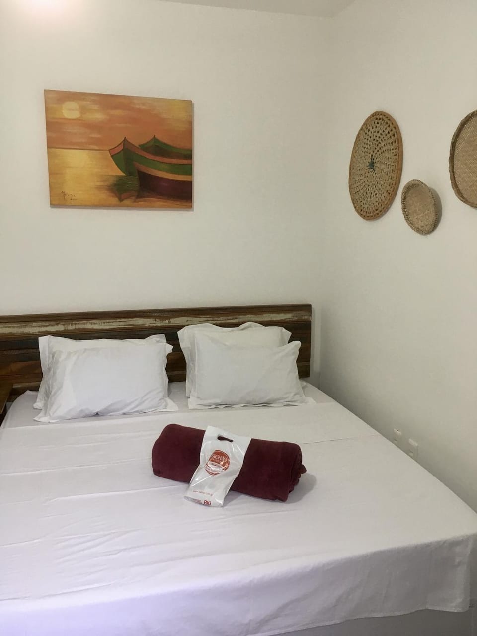 Bed, Photo of the whole room