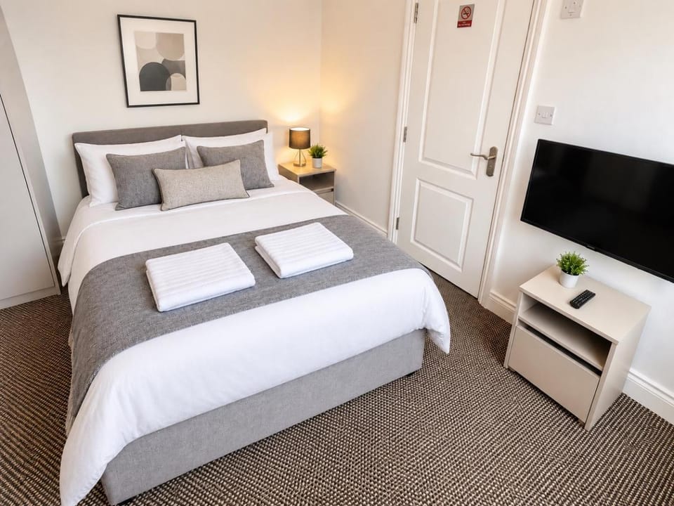 Stylish Modern, Private Apartment,15 Mins To Central London Apartment in London