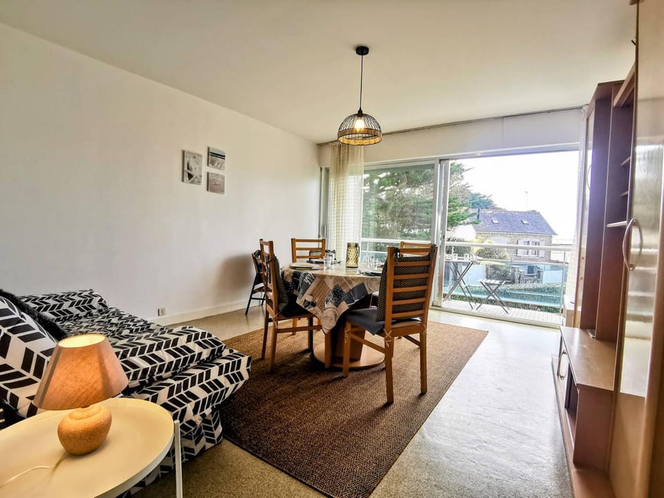 Appartement 2 pièces 4 pers, aperçu mer, parking sécurisé - FR-1-377-76 Apartment in Carnac