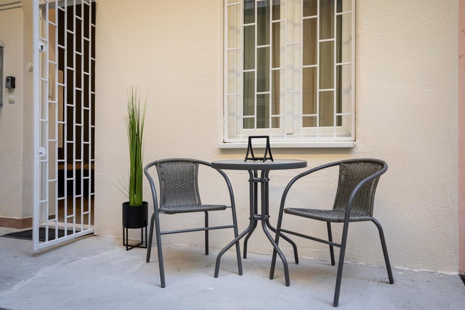 Patio, Seating area, Dining area