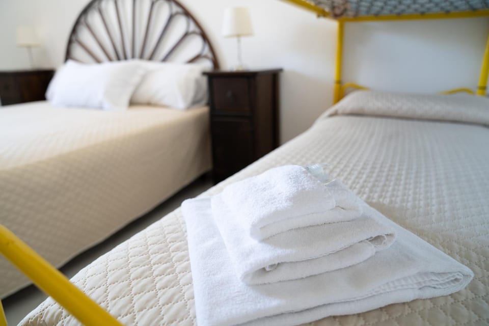 Bed, Decorative detail, bunk bed, towels