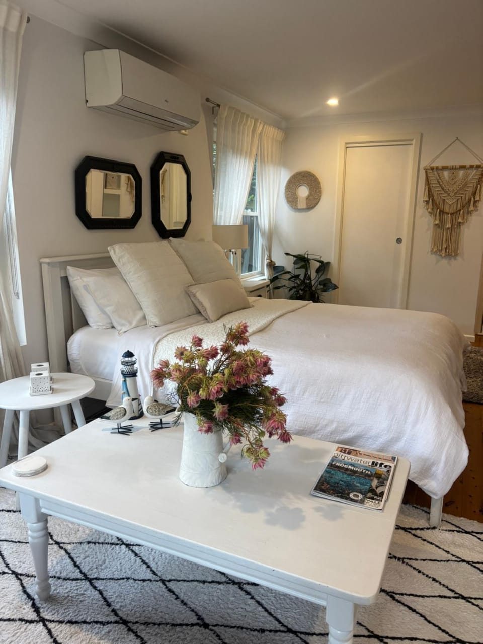 Travellers Retreat Bayview Apartment in Pittwater Council
