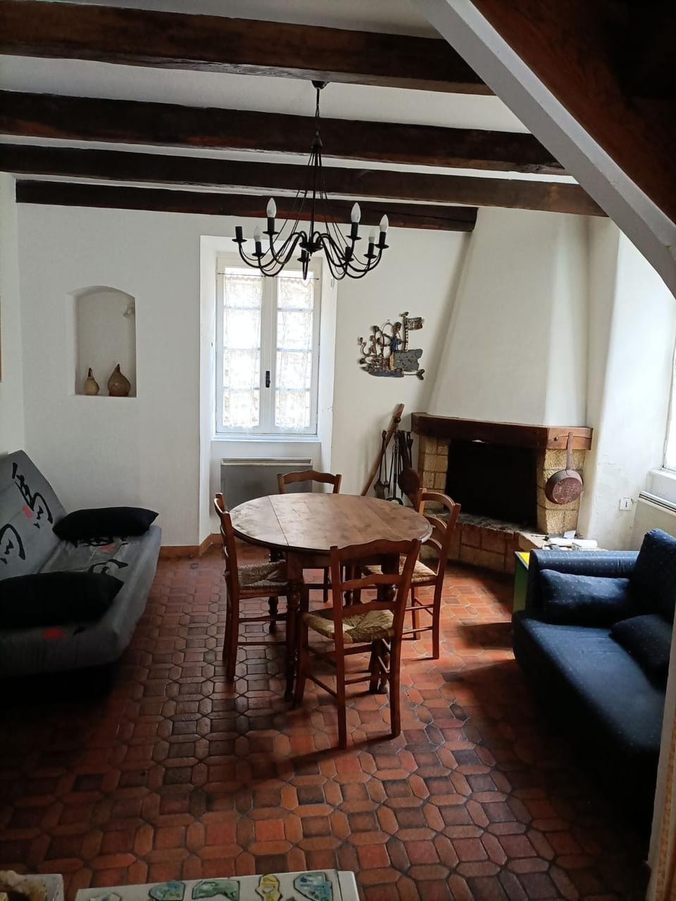 Seating area