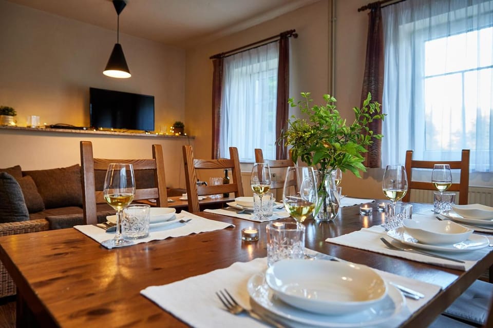Kitchen or kitchenette, Communal kitchen, kitchen