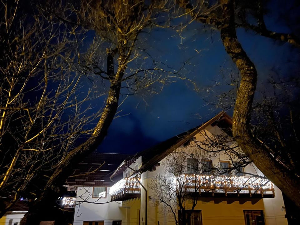 Alio Guest House Vacation rental in Brașov County