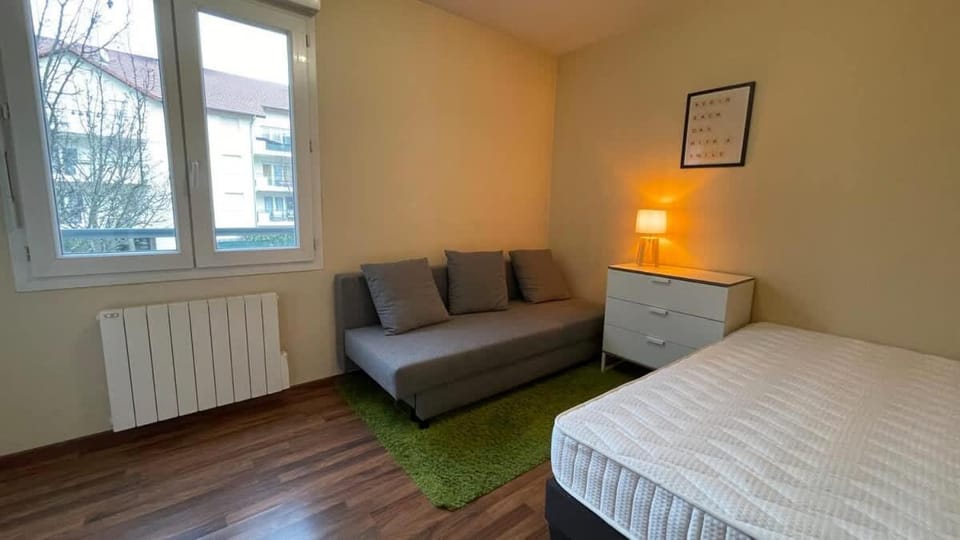 Le Pegan - Appartement 2 chambres proche du centre de Ferney et de Palexpo Apartment in Canton of Geneva