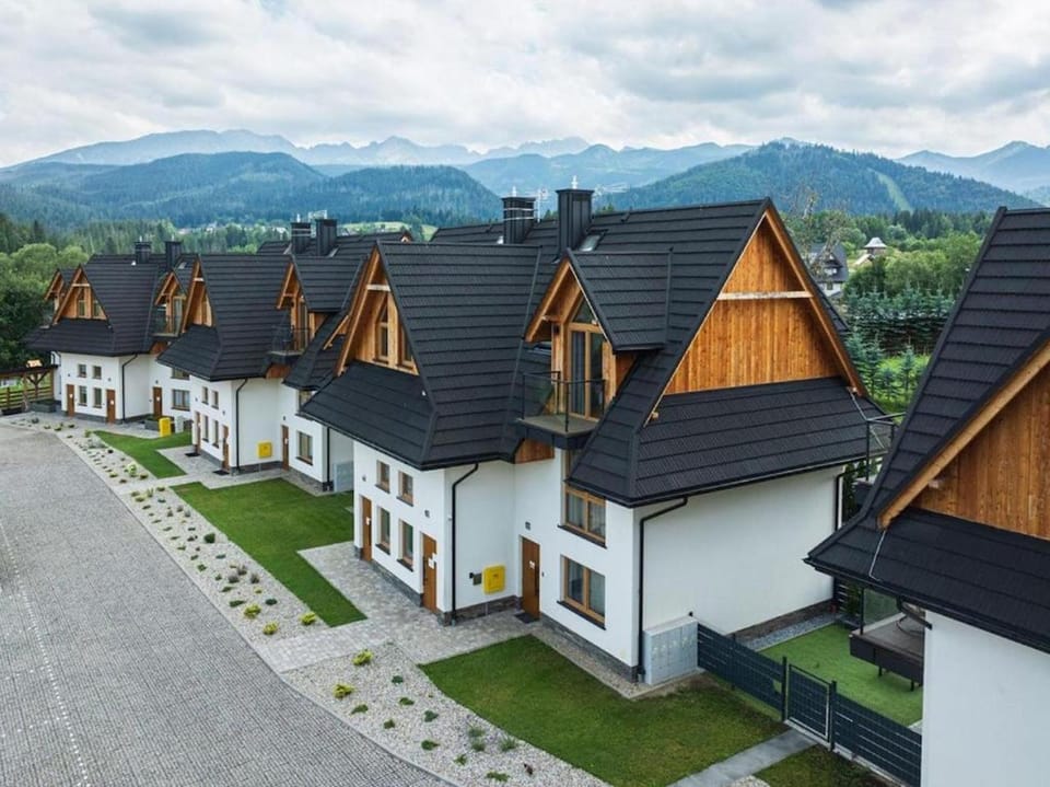Property building, Mountain view