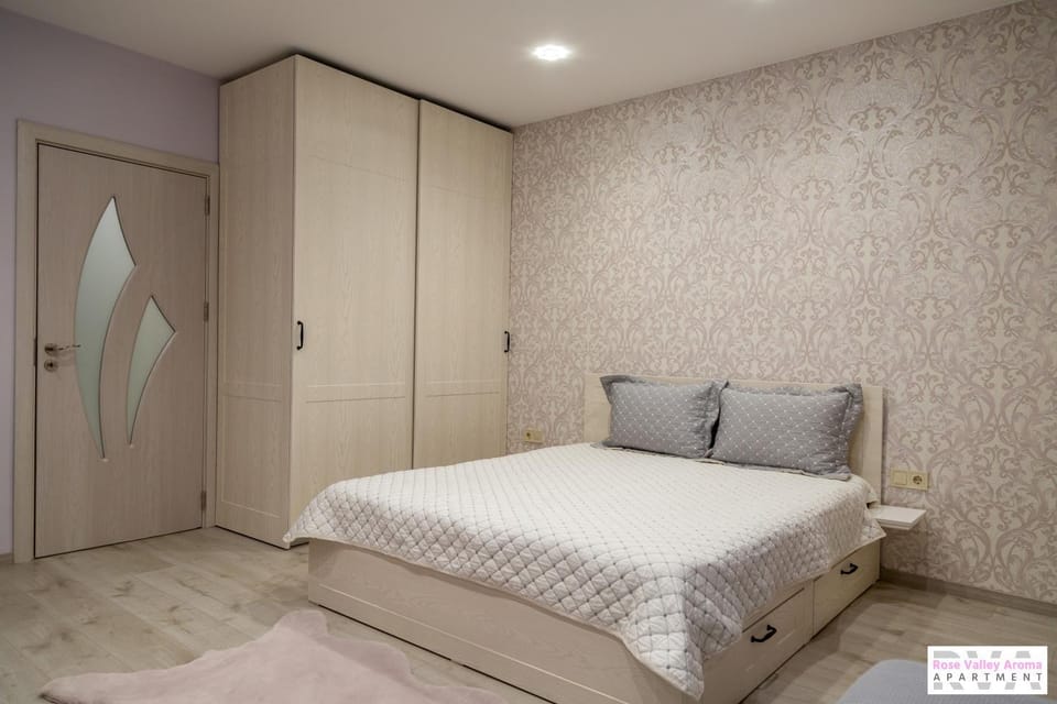 Bed, Bedroom, wardrobe