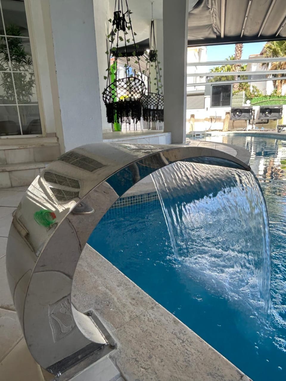 Pool view, Swimming pool