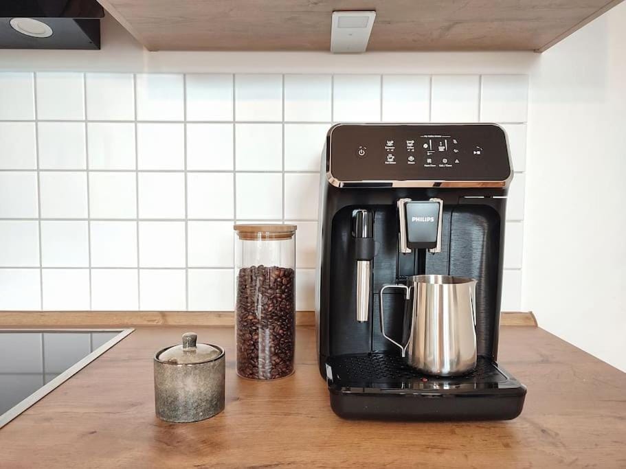 coffeelounge: zentrale Wohnung mit Küche inkl. Kaffee Apartment in Dresden-Neustadt