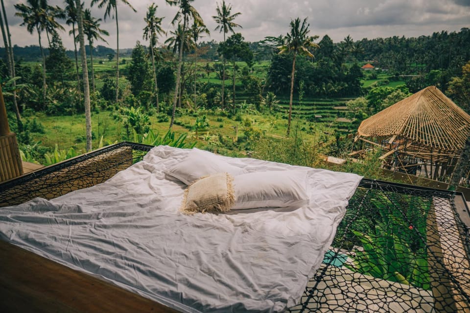 Makerti Bali~Bamboo House Villa in Selat
