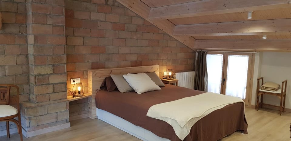 Cal Punet-Casa Bagà House in Berguedà