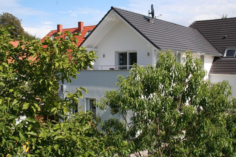 Property building, Balcony/Terrace