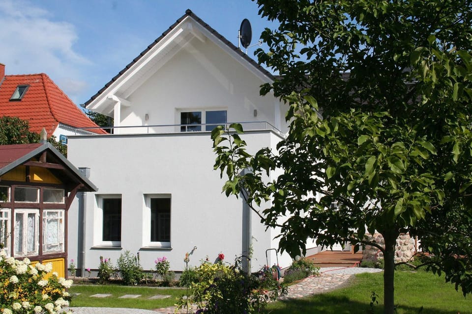 Property building, Balcony/Terrace