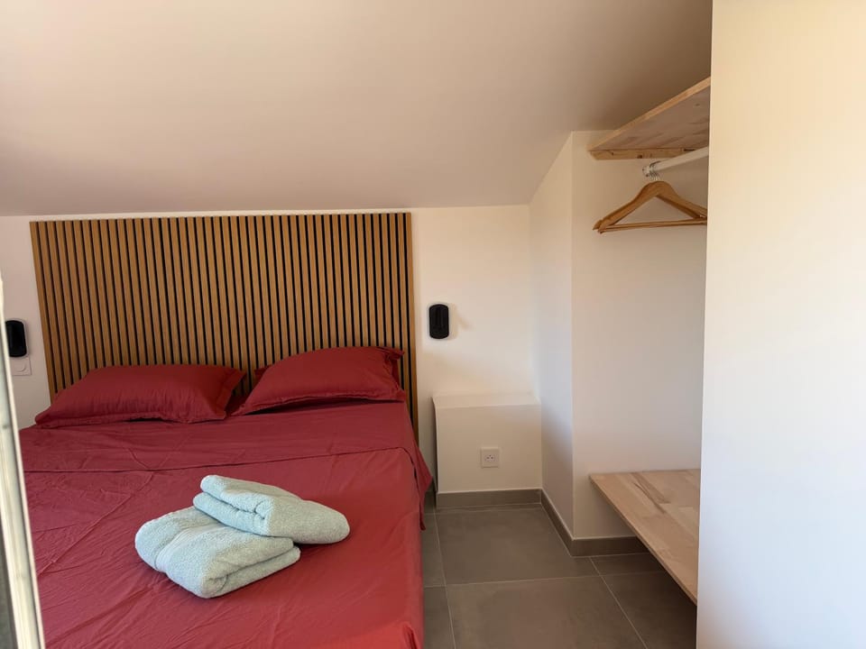 L'Oustal de Moncal - appartements avec vue Apartment in Occitanie