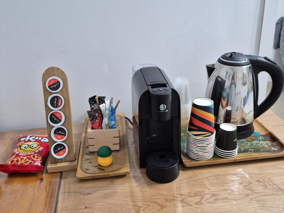 Coffee/tea facilities