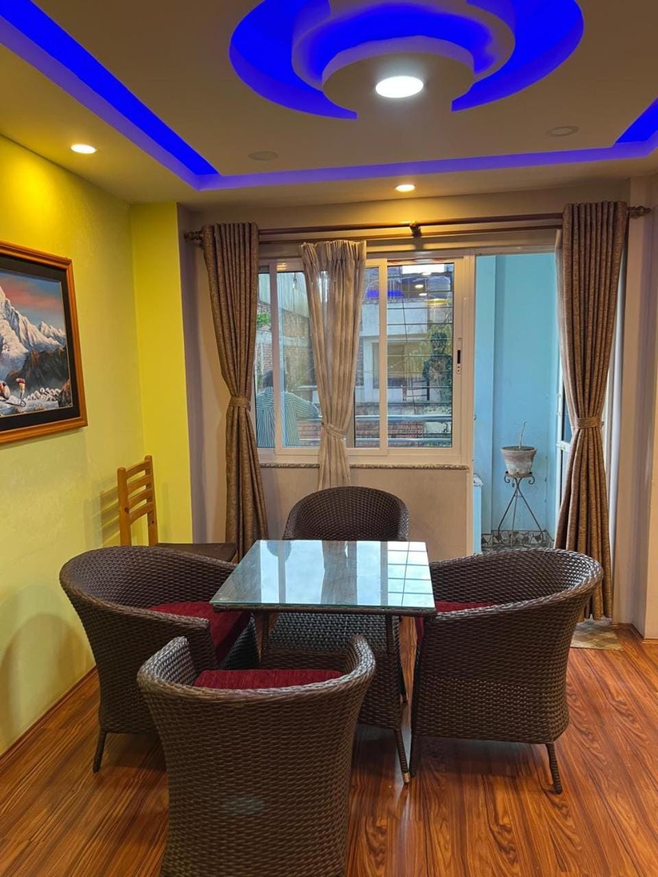 Seating area