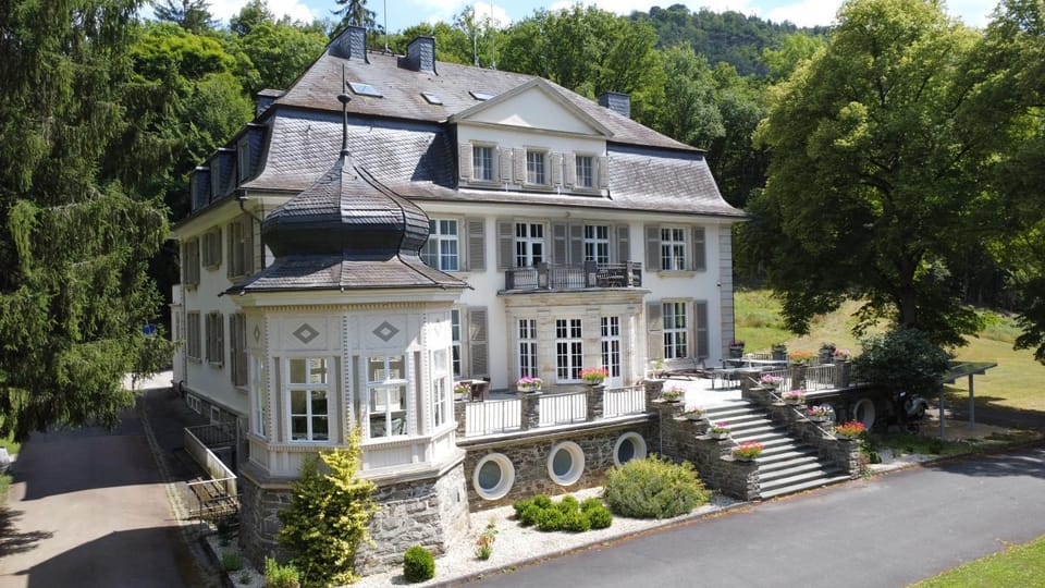 Property building, Garden view