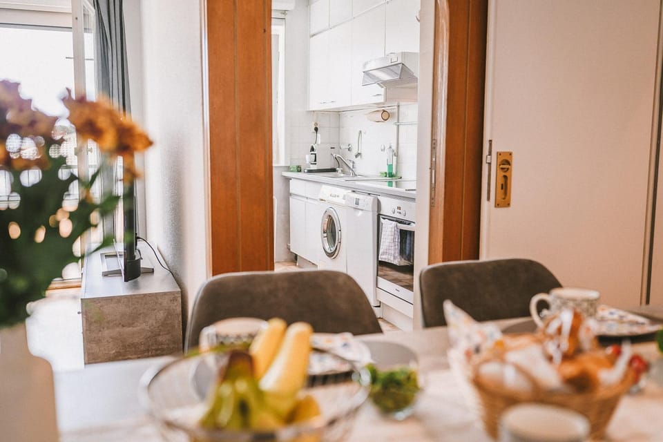 Kitchen or kitchenette, oven, stove