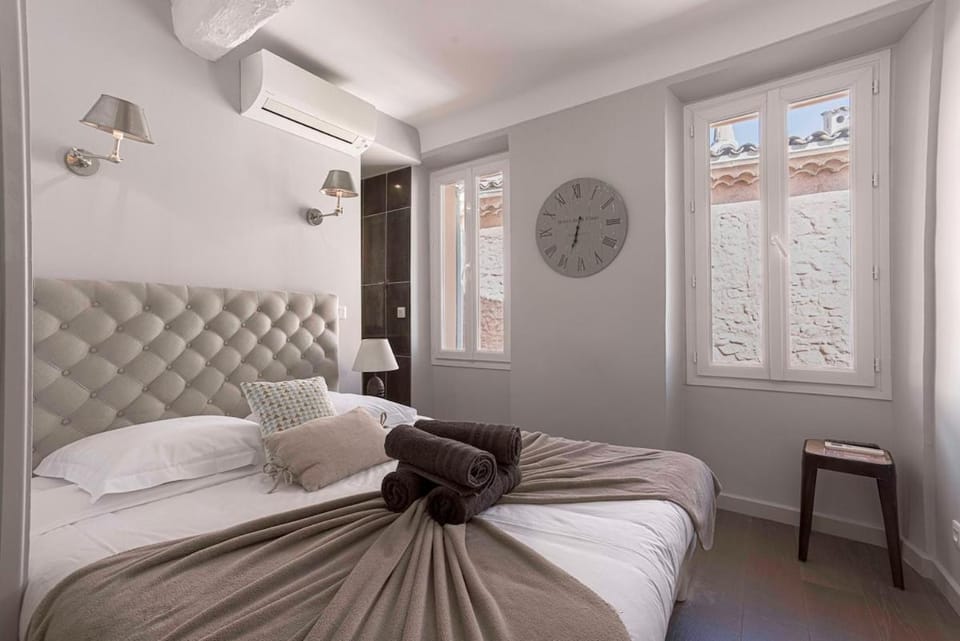 Maison Denise - Suquet vue sur la Cathédrale Apartment in Cannes
