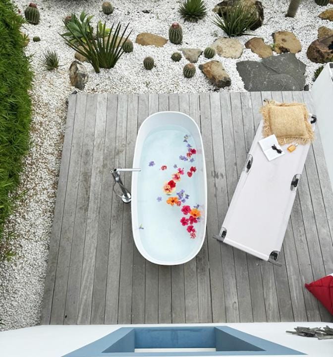 Patio, Day, Open Air Bath, Bath