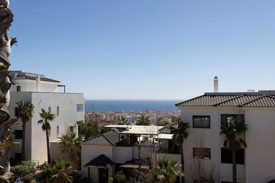 2 Bed Apartment at Estepona Hills with great Sea Views! Apartment in Costa del Sol