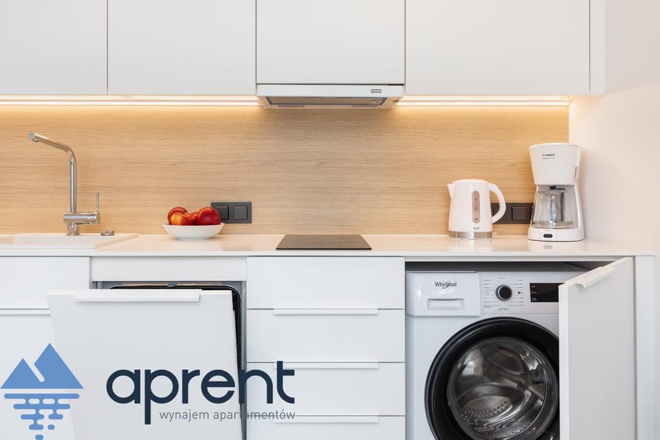 Coffee/tea facilities, Kitchen or kitchenette, washing machine