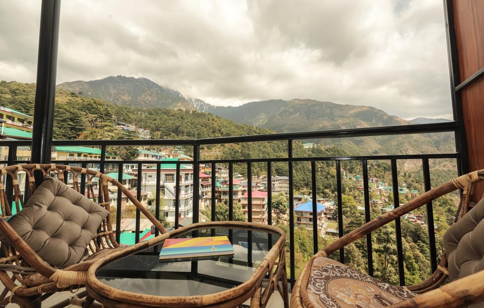 View (from property/room), Balcony/Terrace, Balcony/Terrace, Mountain view