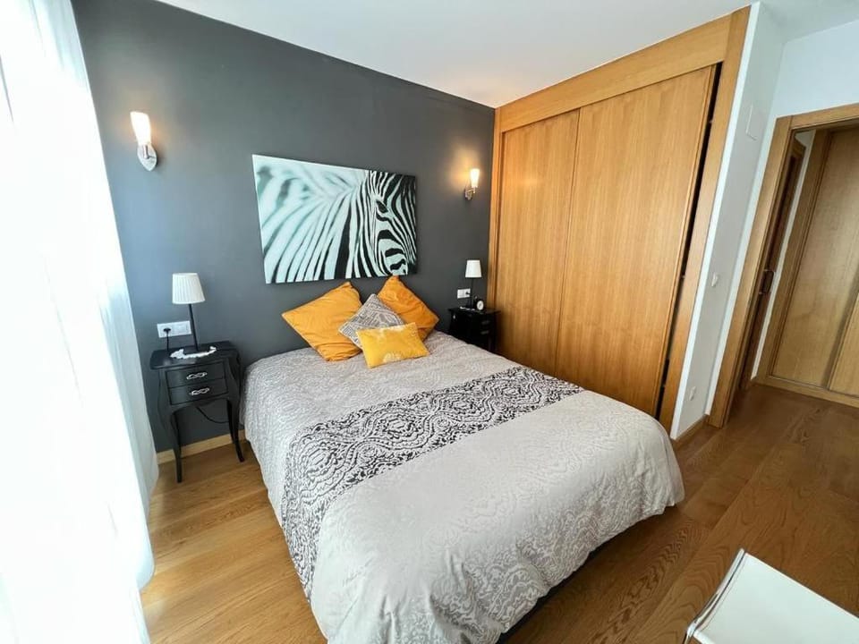 Bed, Photo of the whole room