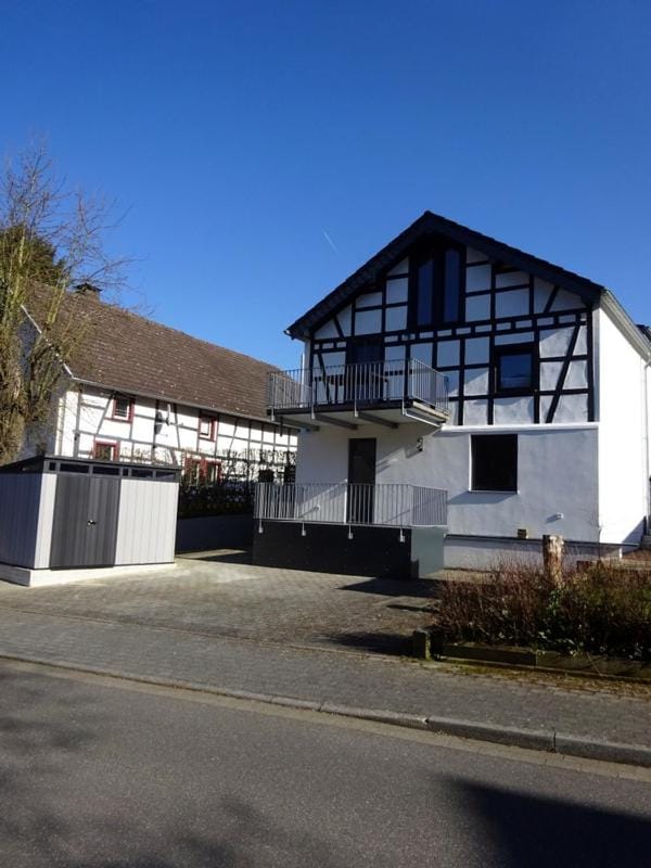 Exklusive, kernsanierte Ferienwohnung am Rursee Apartment in Wallonia, Belgium