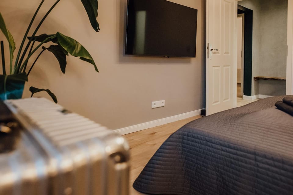 TV and multimedia, Bedroom