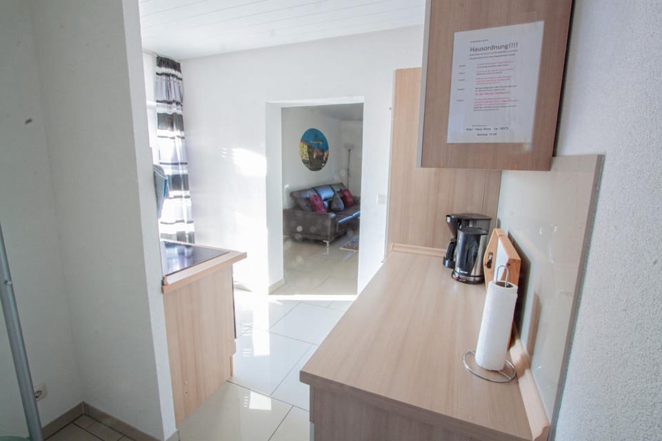 Coffee/tea facilities, Kitchen or kitchenette
