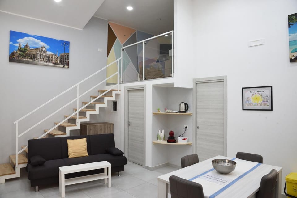 La Corte di Nonno Mimmo House in Catania