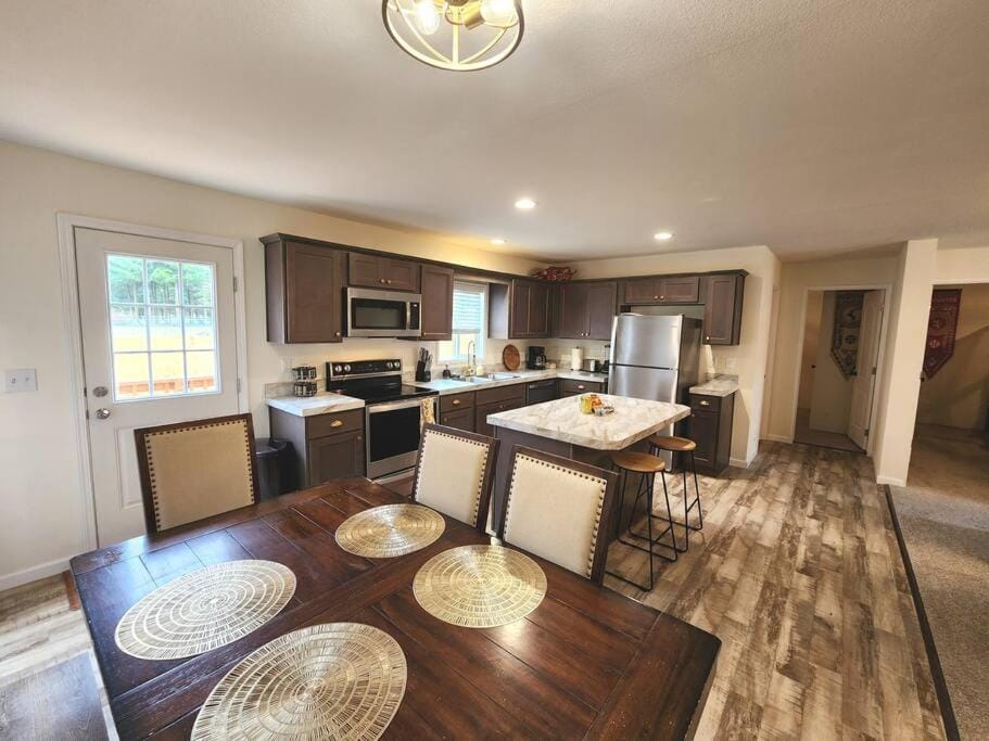 Westeros - GoT Themed Cabin in the Olympic Forest. Cabin in Forks