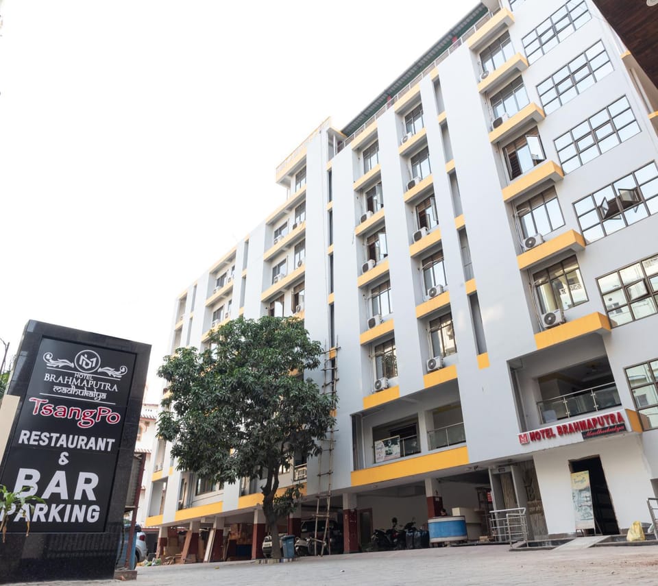 Property building, Parking