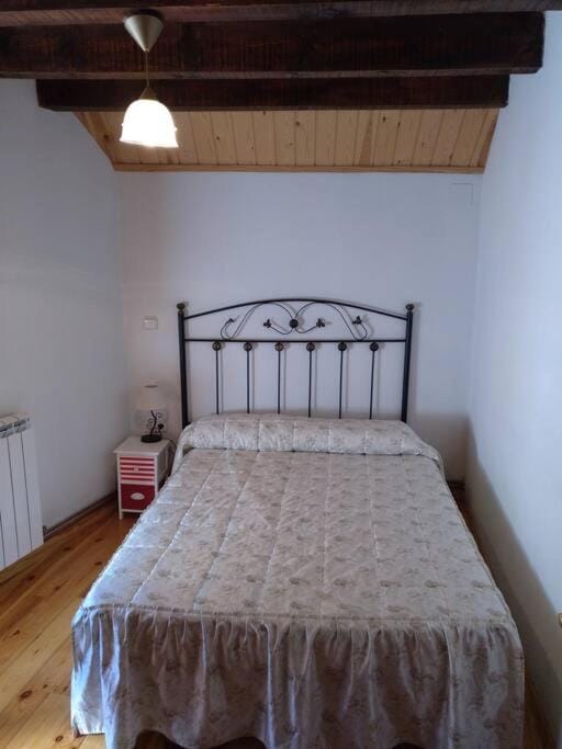 Casa Lovaco (Borau) Apartment in Aragon
