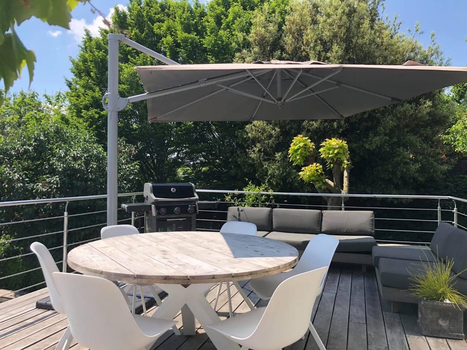 Vakantiehuis Victorello met sauna, jacuzzi, seizoenszwembad House in Flanders