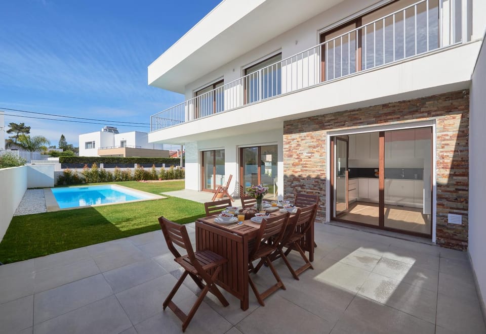 Balcony/Terrace, Swimming pool