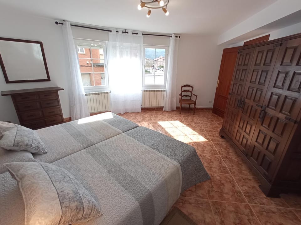 Bed, Bedroom, wardrobe