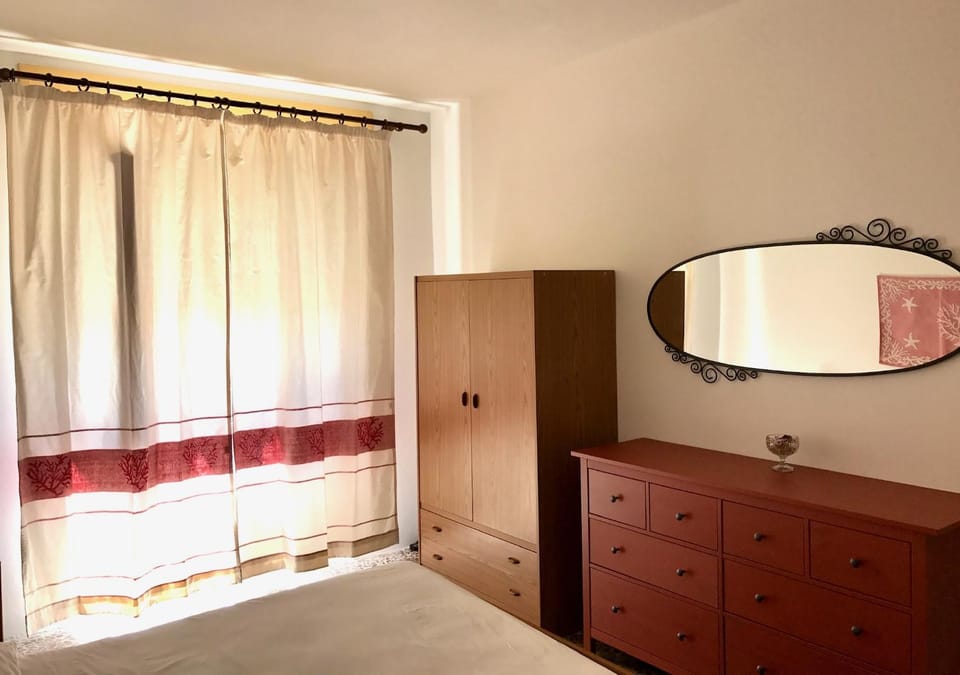 Bed, Bedroom, wardrobe