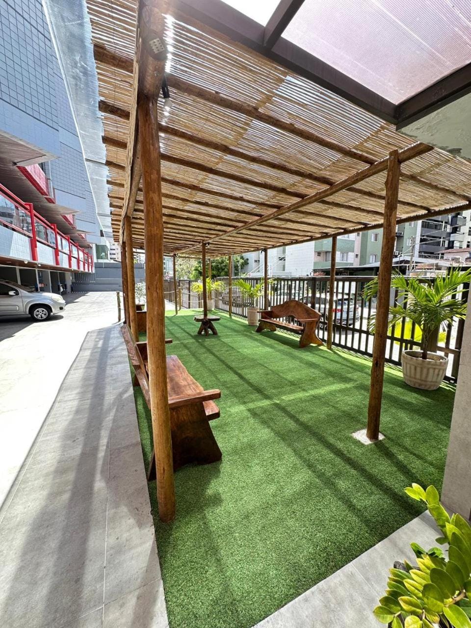Spring, Day, Garden, Garden view, Parking