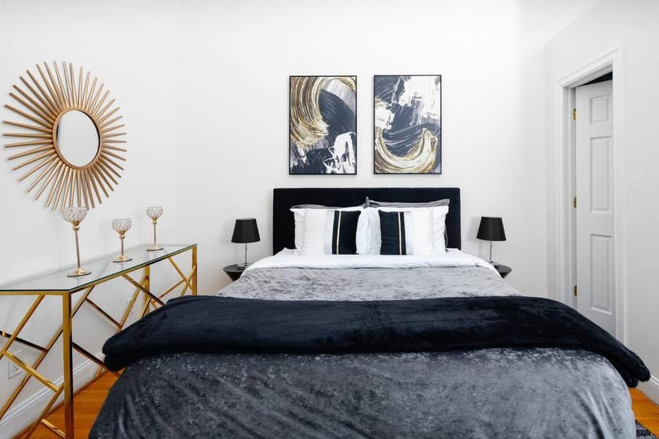 Spacious studio in Brooklyn Heights Apartment in Brooklyn Heights