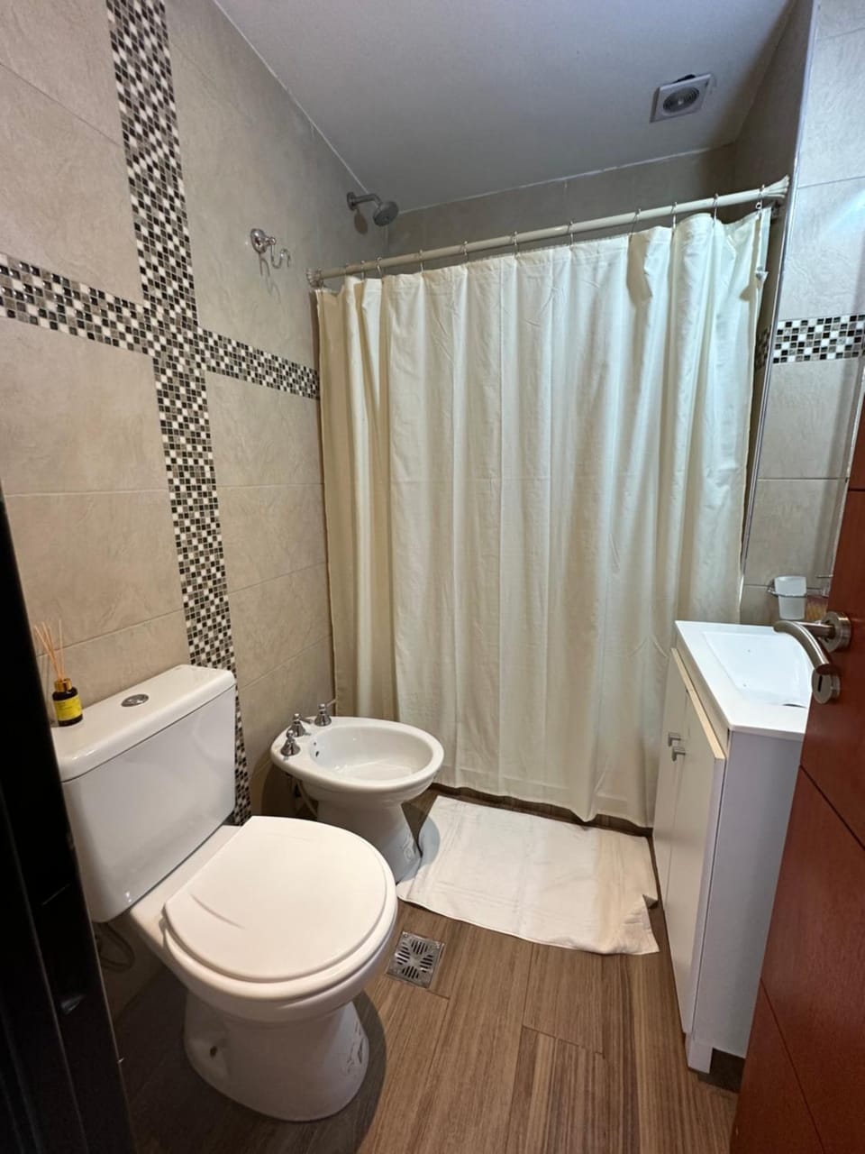 Dpto 15 - Colon - 2 DORMITORIOS - PQ ALQUILERES TEMPORARIOS Apartment in Colón